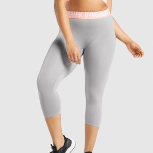 Gymshark Womens Fit Seamless Cropped Leggings